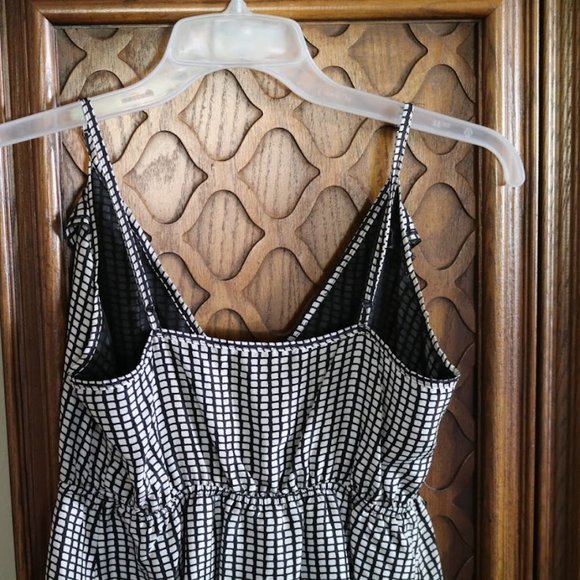 Old Navy Silk Dress with Ruffle Neck Style #582411- Black/ White, size S - Picture 9 of 16